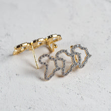 Load image into Gallery viewer, Sade Triune Crawler Africa Stud Earrings
